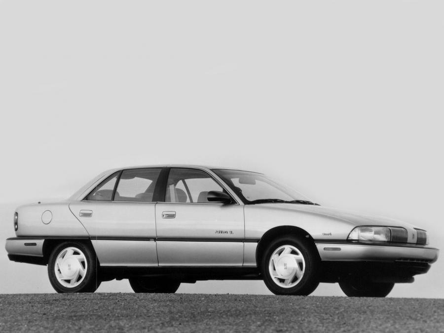  Oldsmobile Achieva 1992 года  (фото 4 из 4)